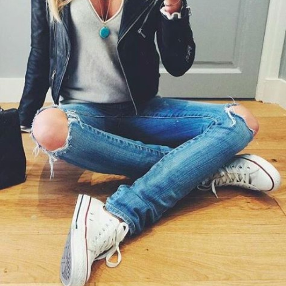 White Low Top Converse All Stars